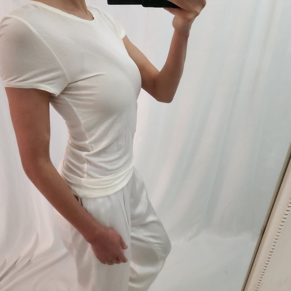 Giorgio Armani White Short Sleeve Tee Mesh Silk Fashion Designer Layer View 3